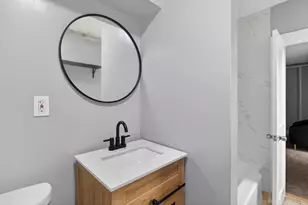 253 Oak St, Holyoke, MA 01040 - Photo 22