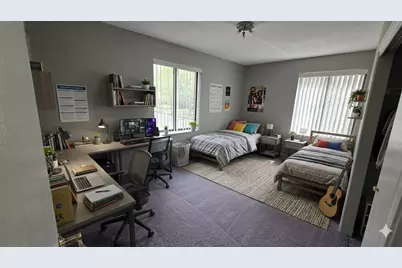 25 South Point Drive #205, Boston, MA 02125 - Photo 2