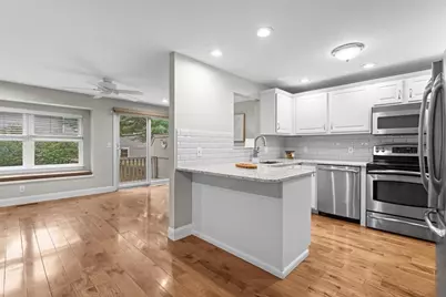 36 John Dr #36, Grafton, MA 01536 - Photo 2