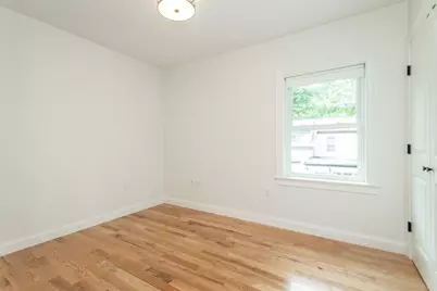 15 Cotting St #1, Medford, MA 02155 - Photo 8