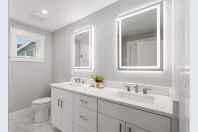 71 Mystic St, Arlington, MA 02474 - Photo 8