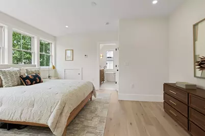 326 Lowell Street #4, Somerville, MA 02145 - Photo 8