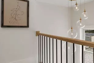 326 Lowell St, Somerville, MA 02145 - Photo 10