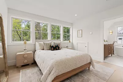 326 Lowell Street #4, Somerville, MA 02145 - Photo 6