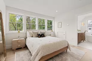 326 Lowell St, Somerville, MA 02145 - Photo 6