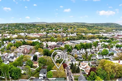 7 Franklin St, Boston, MA 02136 - Photo 36