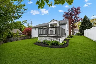 7 Franklin St, Boston, MA 02136 - Photo 32