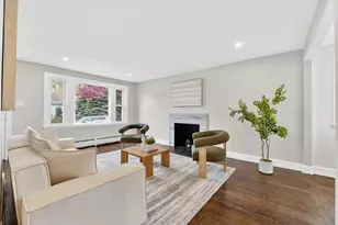 7 Franklin St, Boston, MA 02136 - Photo 6