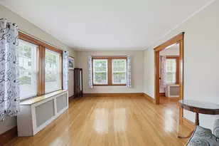 86 Hawthorne St, Boston, MA 02131 - Photo 12