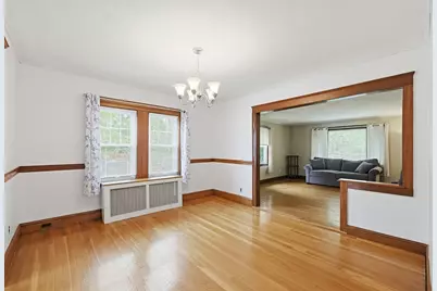 86 Hawthorne St, Boston, MA 02131 - Photo 8