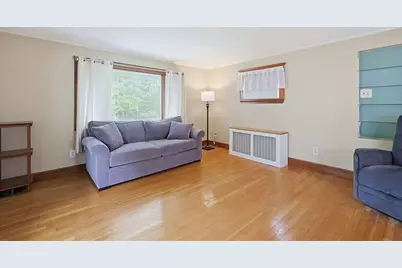 86 Hawthorne St, Boston, MA 02131 - Photo 2