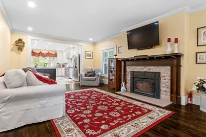 21 Clover St, Belmont, MA 02478 - Photo 10