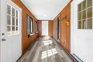 549 Main St, Townsend, MA 01474 - Photo 2