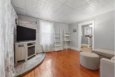 29 S Bow Street, Milford, MA 01757 - Photo 6