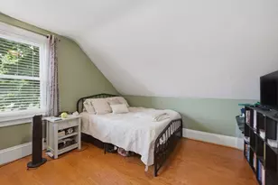 29 S Bow St, Milford, MA 01757 - Photo 20