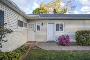 125 Greenwood Terrace, Chicopee, MA 01022 - Photo 2