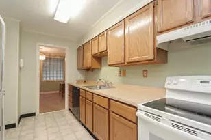 125 Greenwood Terrace, Chicopee, MA 01022 - Photo 14