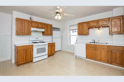9 Emerald #A, Wakefield, MA 01880 - Photo 6