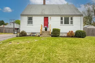 15 Jefferson Rd, Holbrook, MA 02343 - Photo 2