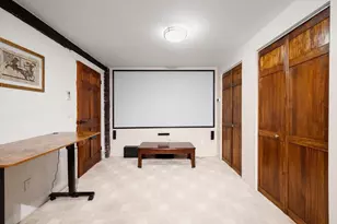 823 E 3rd St, Boston, MA 02127 - Photo 24