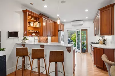 823 East Third Street, Boston, MA 02127 - Photo 6