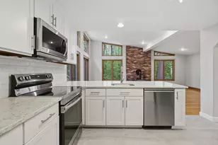 27 Clearview Dr, Framingham, MA 01701 - Photo 6