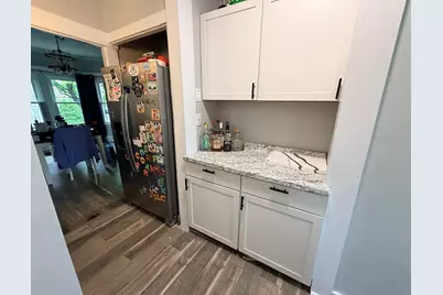189 Shawmut Ave, New Bedford, MA 02740 - Photo 10