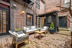 14 Pinckney St, Boston, MA 02114 - Photo 2