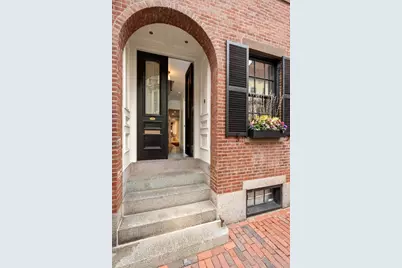 14 Pinckney Street, Boston, MA 02114 - Photo 26
