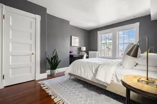 14 Pinckney St, Boston, MA 02114 - Photo 22