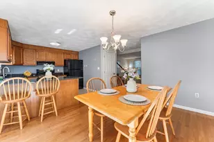 905 Wellman Ave, Chelmsford, MA 01863 - Photo 10