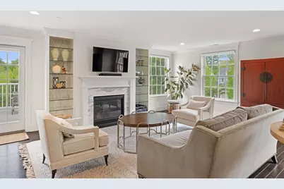 29 Woodmere Dr #29, Milton, MA 02186 - Photo 4