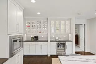 29 Woodmere Dr, Milton, MA 02186 - Photo 10