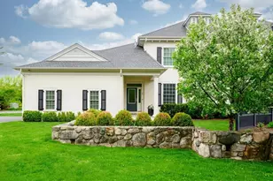 29 Woodmere Dr, Milton, MA 02186 - Photo 1