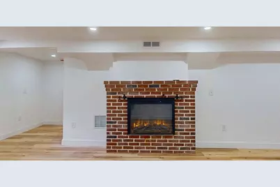 107 Washington St, Hudson, MA 01749 - Photo 30