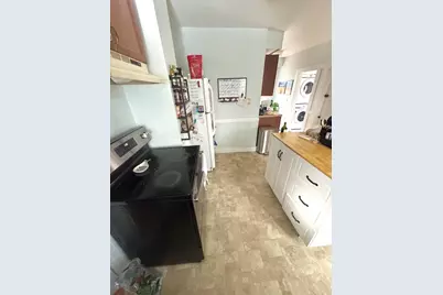 77 Conway St, Greenfield, MA 01301 - Photo 14