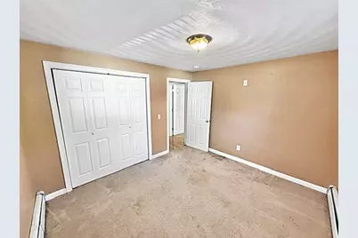 34 Marjorie St, Worcester, MA 01604 - Photo 16