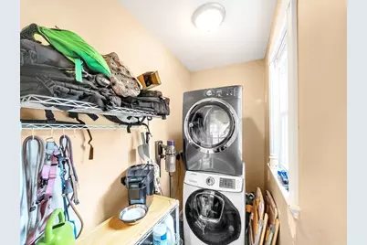 18 Alberta St, Boston, MA 02132 - Photo 4