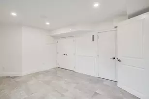 390 Medford St, Somerville, MA 02145 - Photo 6