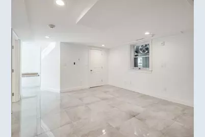 390 Medford St #1, Somerville, MA 02145 - Photo 10