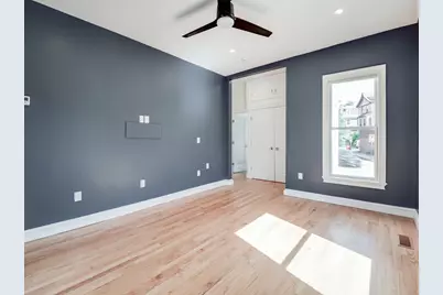 390 Medford St #2, Somerville, MA 02145 - Photo 12