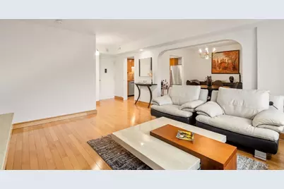 250 Hammond Pond Parkway #609S, Newton, MA 02467 - Photo 4