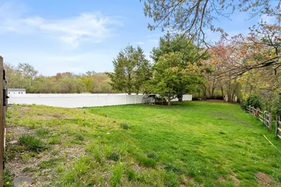 1066 Hillside St, Milton, MA 02186 - Photo 36