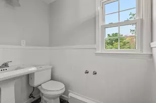 1066 Hillside St, Milton, MA 02186 - Photo 18
