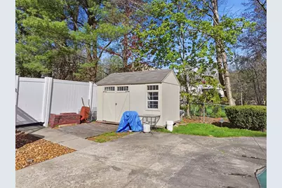 15 Briarwood Rd, Rutland, MA 01543 - Photo 36