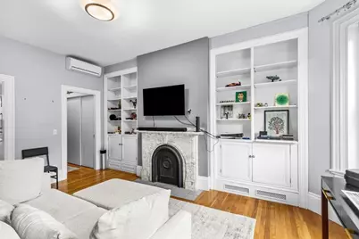 93 Pembroke St #2, Boston, MA 02118 - Photo 2