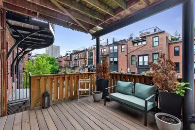 93 Pembroke St #2, Boston, MA 02118 - Photo 4