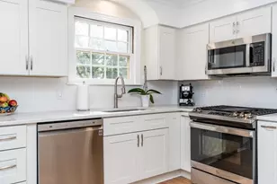 153 Western Dr, Longmeadow, MA 01106 - Photo 6