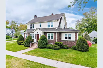 46 Hawthorne Street, Longmeadow, MA 01106 - Photo 2
