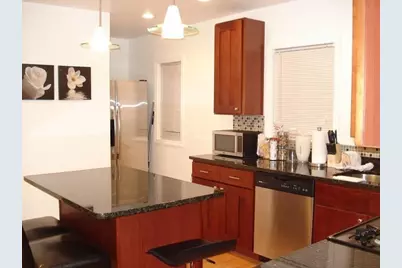 8 Wheeler St #3, Somerville, MA 02145 - Photo 2